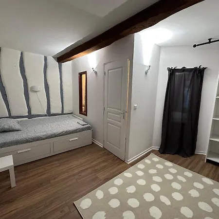 Appartement La Chartreuse 2 Coeur De Cours Privee *